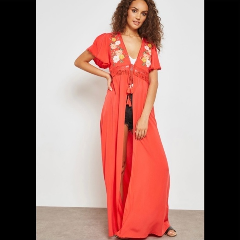 F21 Women's Tie Detail Embroidered Kimono Red-Orange Lace Crochet Floral…